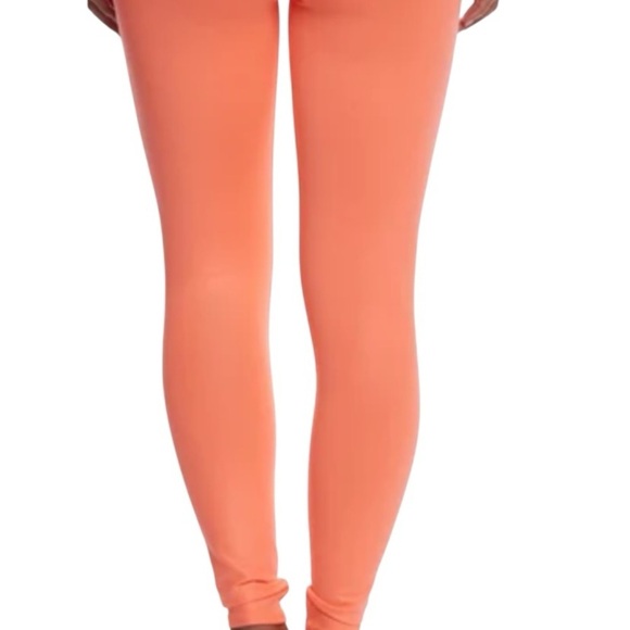 ALO Yoga Pants - ALO coral high waisted leggings